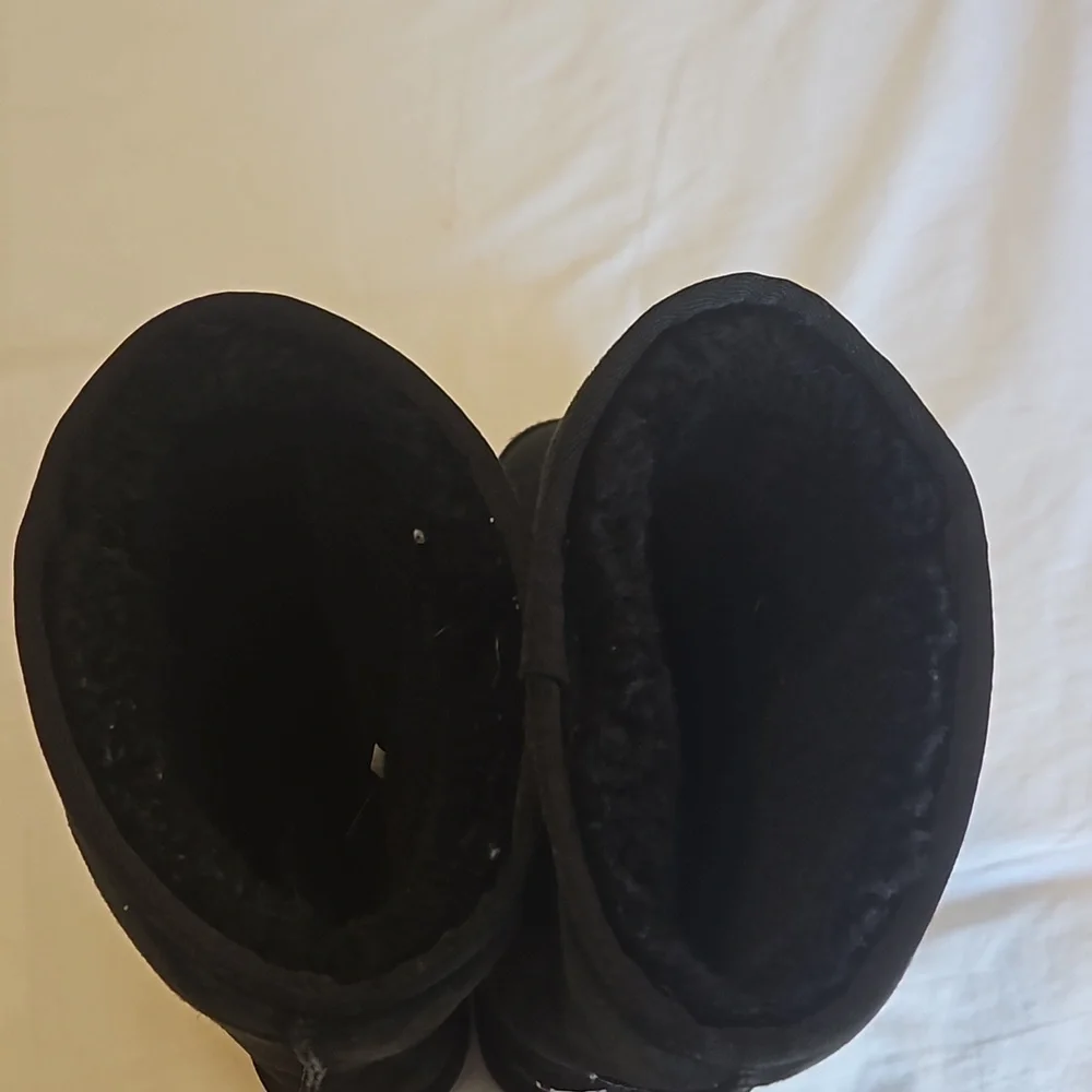 Black Classic Tall UGGS Size 7